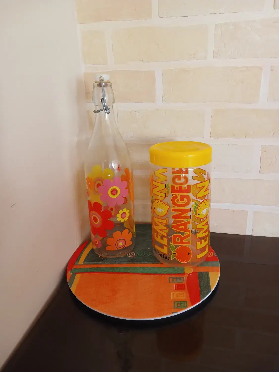 بطری درب قفل دار|ظروف سرو و پذیرایی|تهران, صادقیه|دیوار