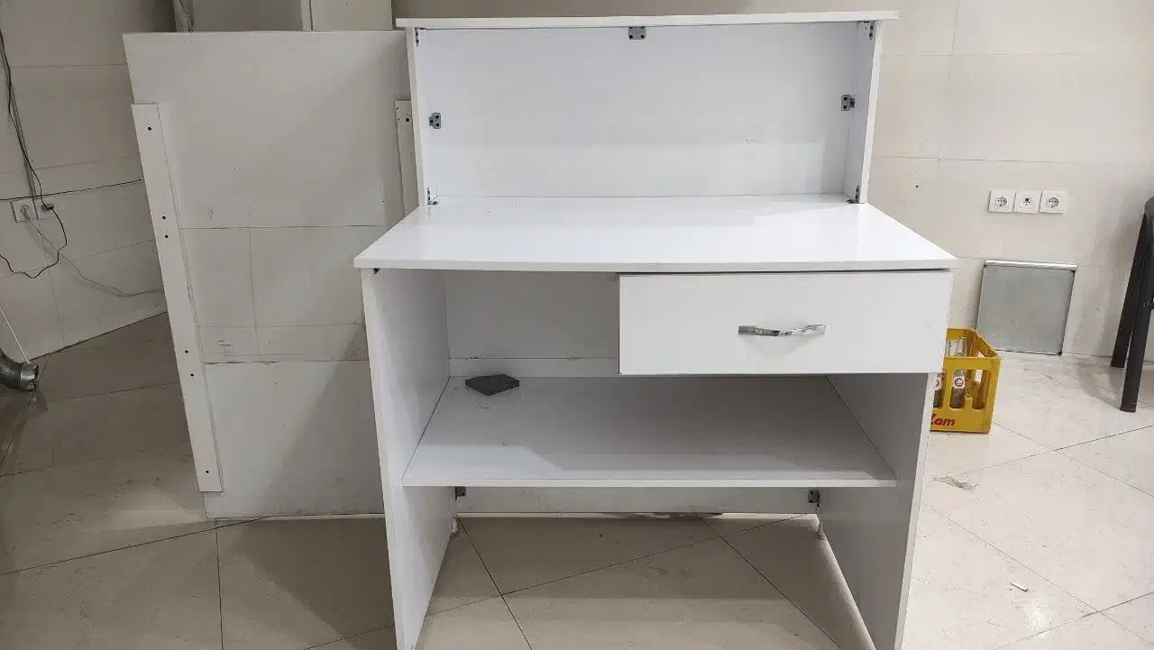 میز ام دی اف|میز تحریر و کامپیوتر|قم, باجک یک|دیوار