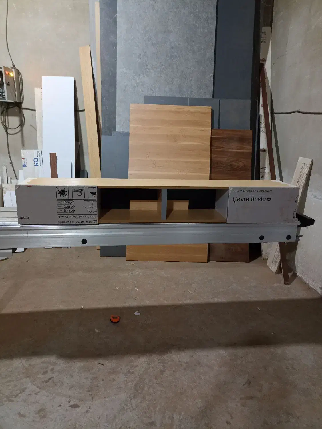 کمد.میز تلویزیون|جاکفشی، کمد، دراور|سبزوار, قصبه شرقی|دیوار