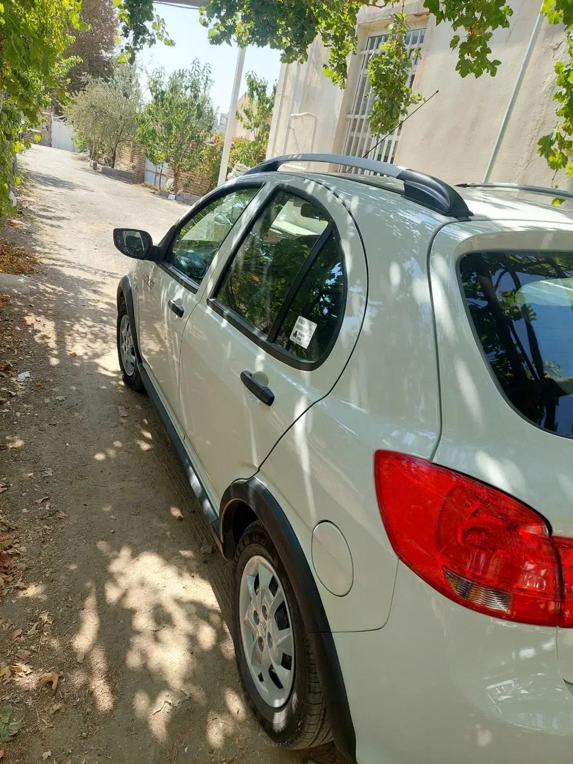 کوییک ۱۴۰۲|خودرو سواری و وانت|رودهن, |دیوار