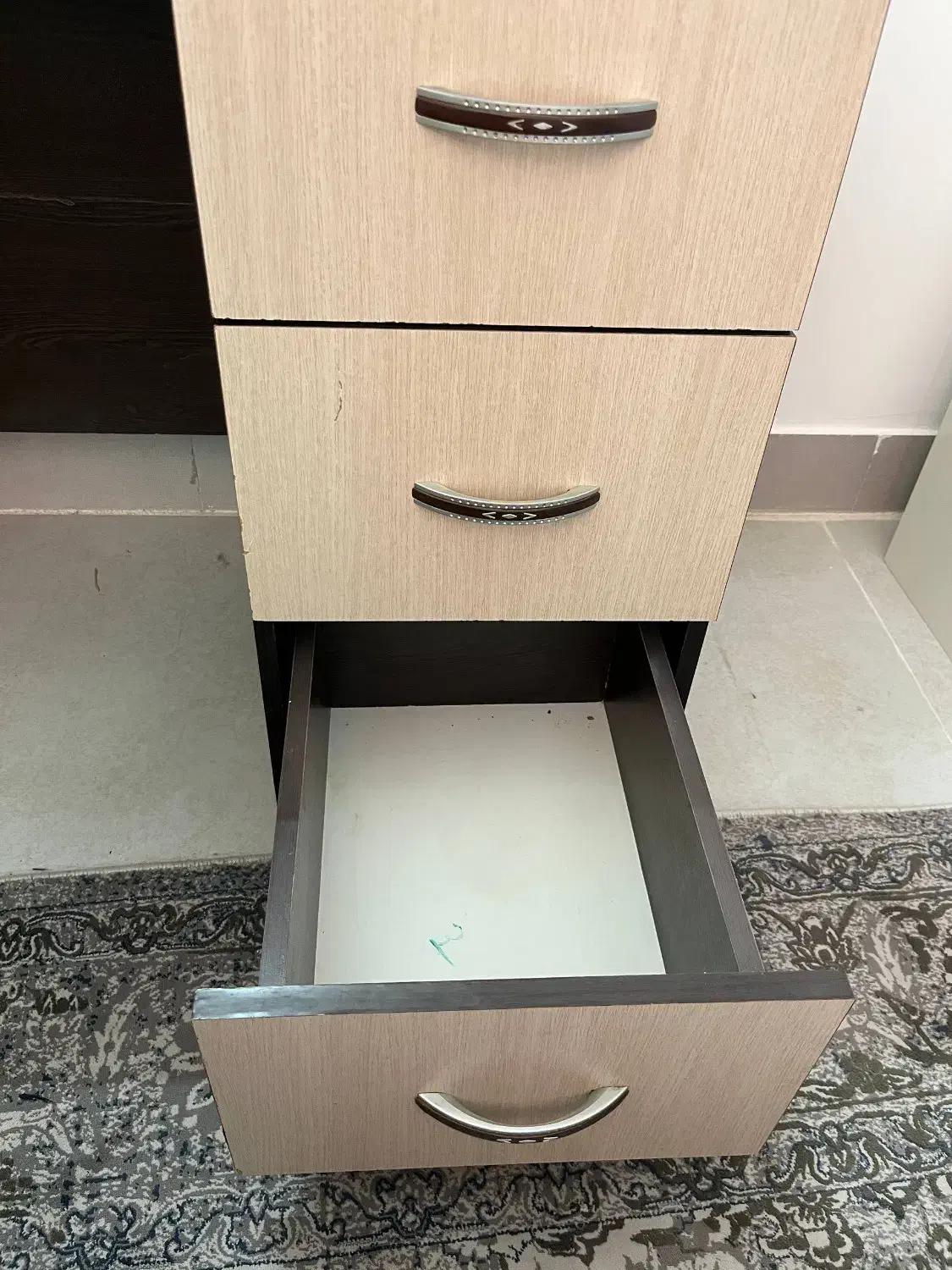 میز تحریر و کتابخانه|میز تحریر و کامپیوتر|سبزوار, توحیدشهر|دیوار