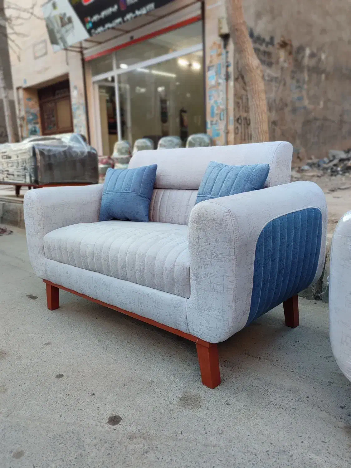 مبل راحتی پادنا .در رنگبندی متنوع|مبلمان خانگی و میز عسلی|رباطکریم, رباطکریم|دیوار