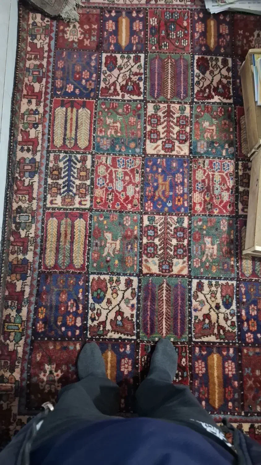 فرش خشتی دست بافت قدیمی طلا نا یاب به فروش میرسد|فرش|اصفهان, نقش جهان|دیوار