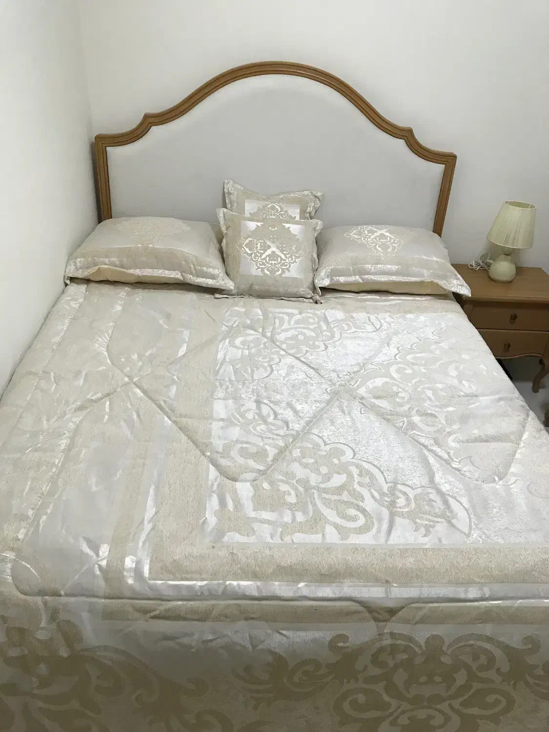 روتختی دونفره تُرک|سرویس روتختی|آستانه اشرفیه, |دیوار