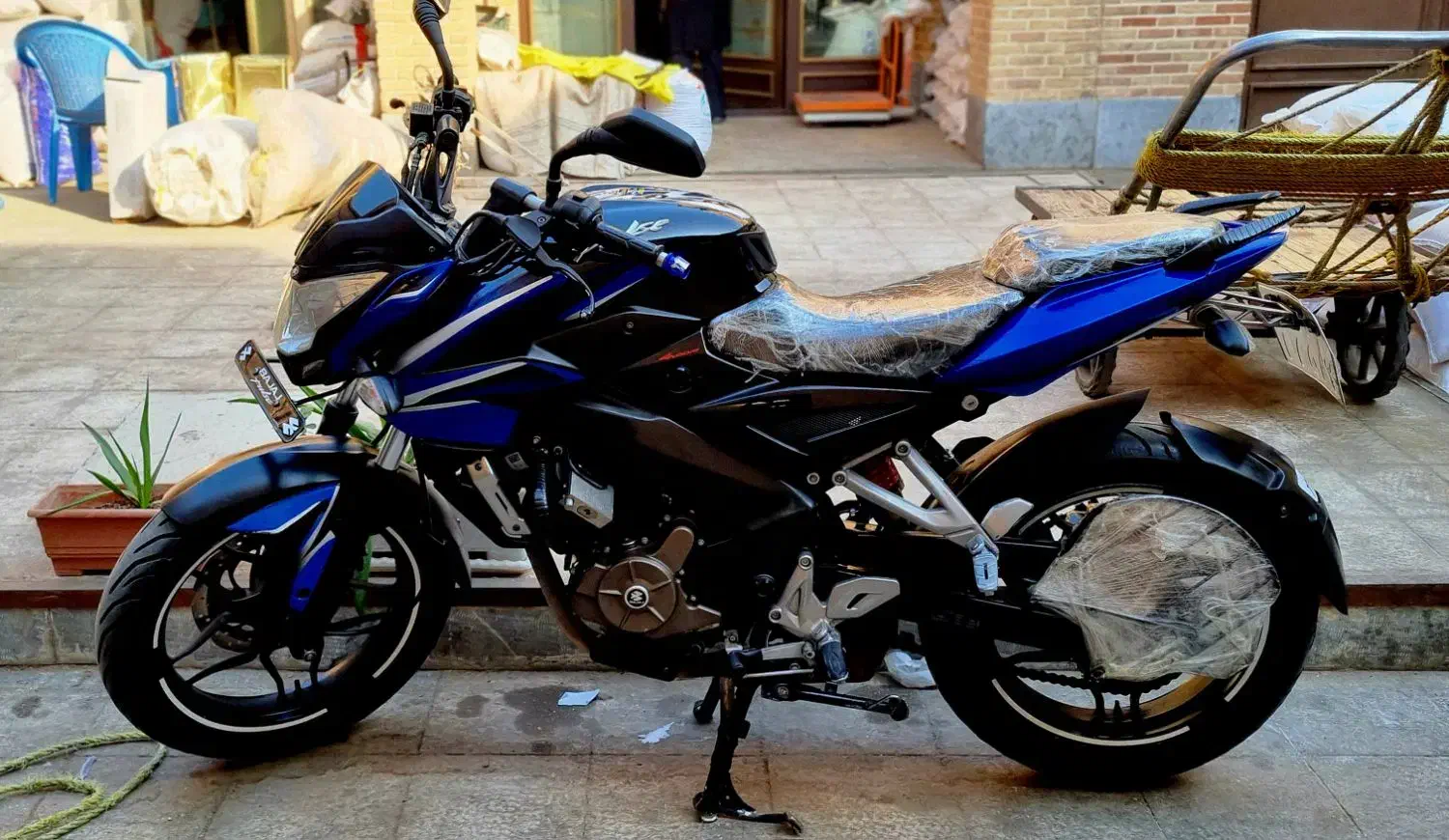 ns200|موتورسیکلت|تهران, سجاد|دیوار