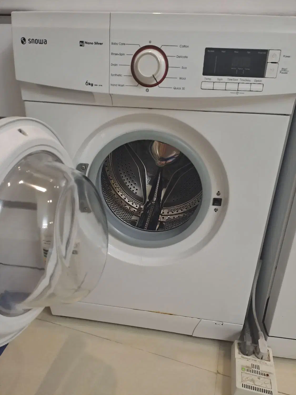 لباس شویی|ماشین لباسشویی و خشک‌کن لباس|رشت, دباغیان|دیوار