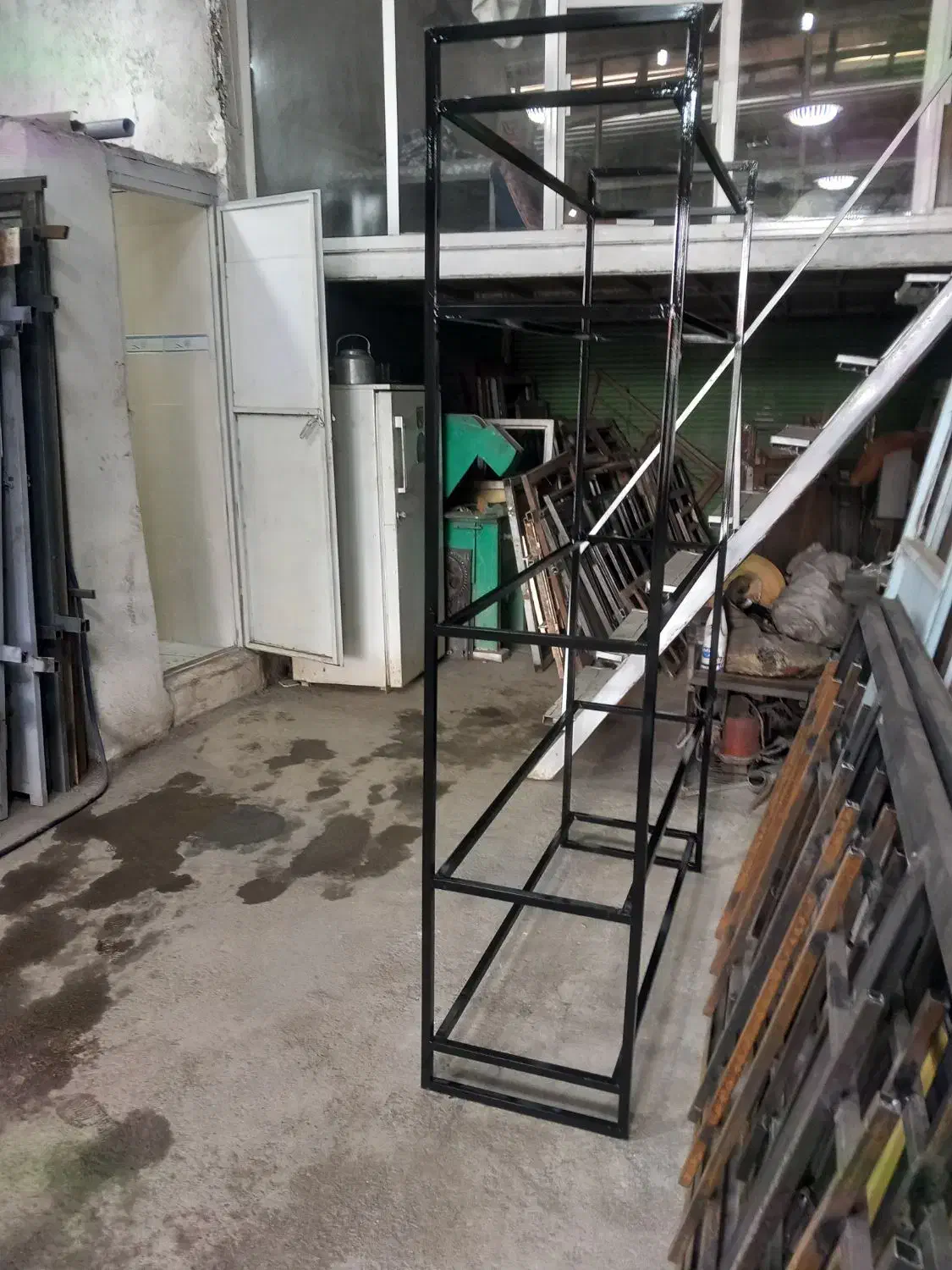 قفسه ۵طبقه ۱۱۵در۲|کتابخانه، شلف، قفسههای دیواری|نیشابور, خط کاشمر|دیوار