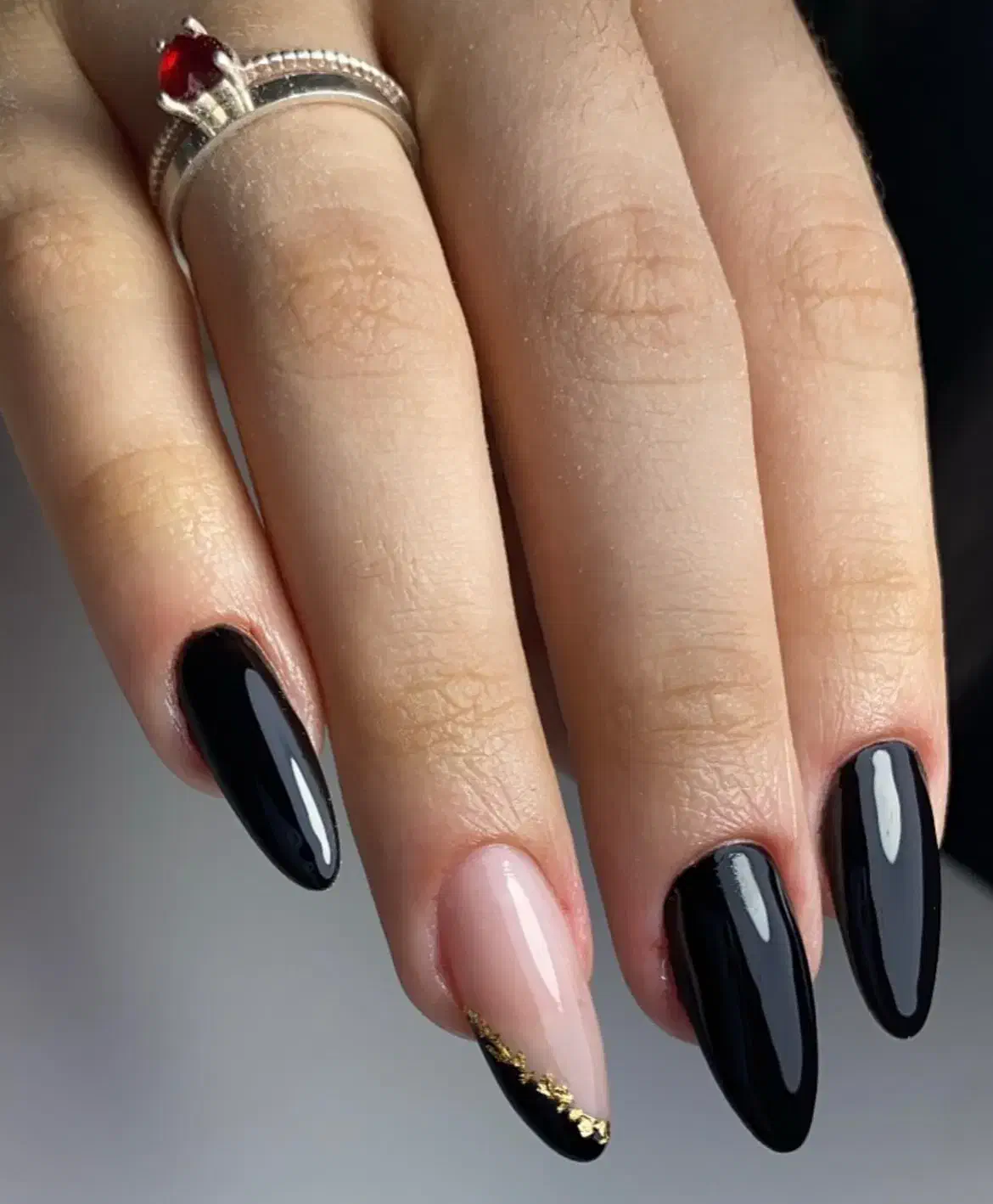 خدمات تخصصی ناخن|خدمات آرایشگری و زیبایی|اندیشه, اندیشه فاز ۱|دیوار