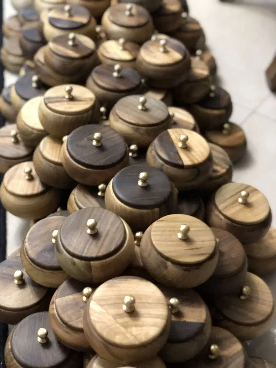 به نجار و کارگر ساده نیازمندیم|استخدام صنعتی، فنی، مهندسی|ری, جوانمرد قصاب|دیوار