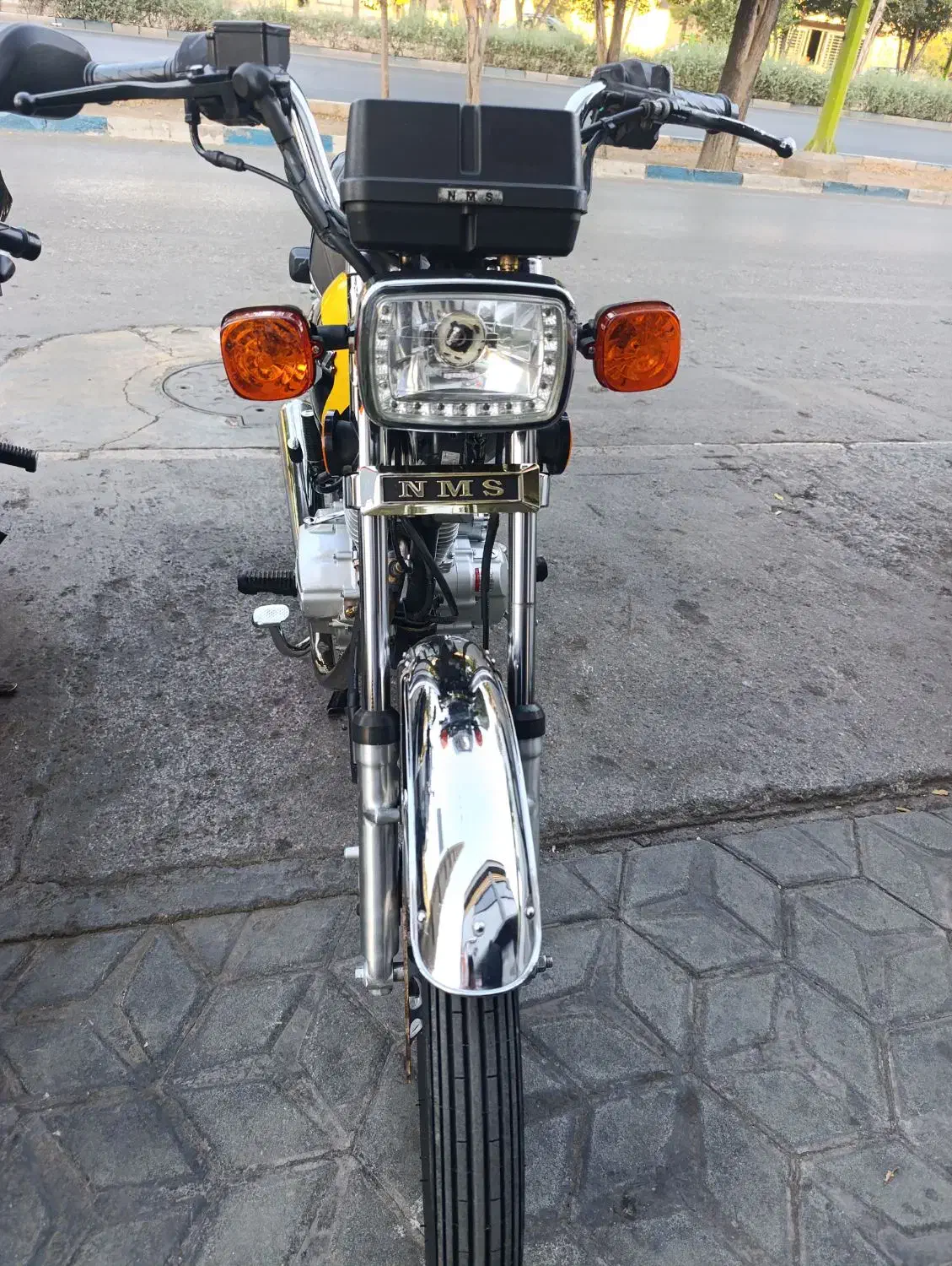 موتور پرواز مدل ۴۰۱|موتورسیکلت|شاهین‌شهر, عطار|دیوار