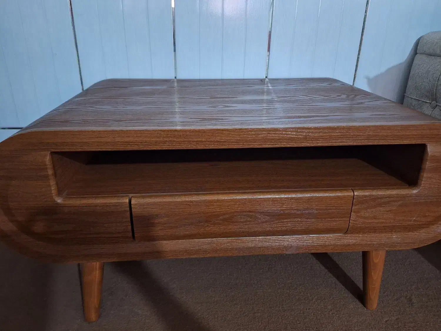 میز چوبی جلو مبلی|مبلمان خانگی و میز عسلی|سیرجان, |دیوار