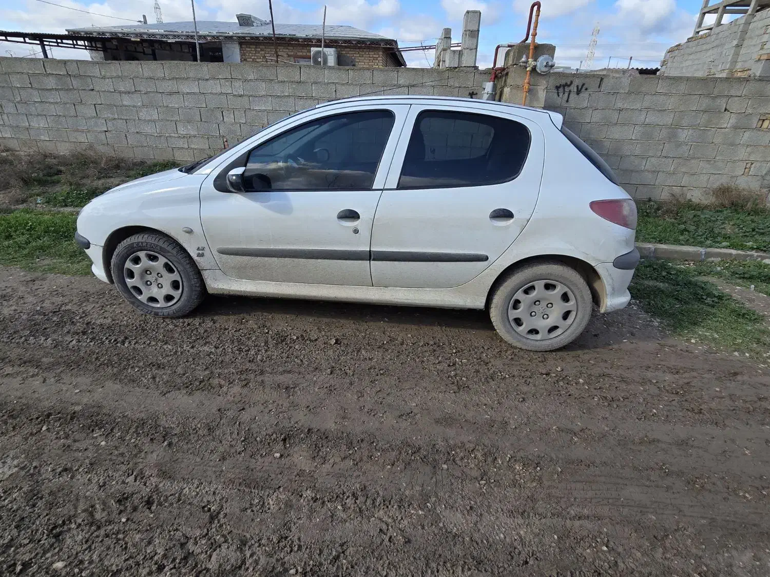 پژو۲۰۶تیپ۲|خودرو سواری و وانت|گنبد کاووس, |دیوار