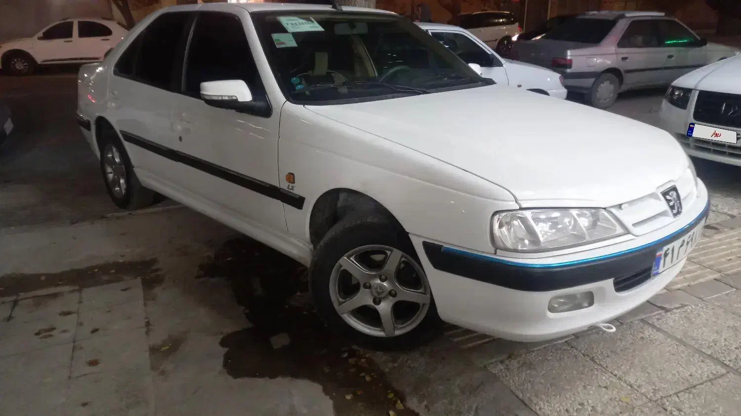 پارسt5مدل۹۹ سفید بدون رنگ|خودرو سواری و وانت|سیرجان, |دیوار