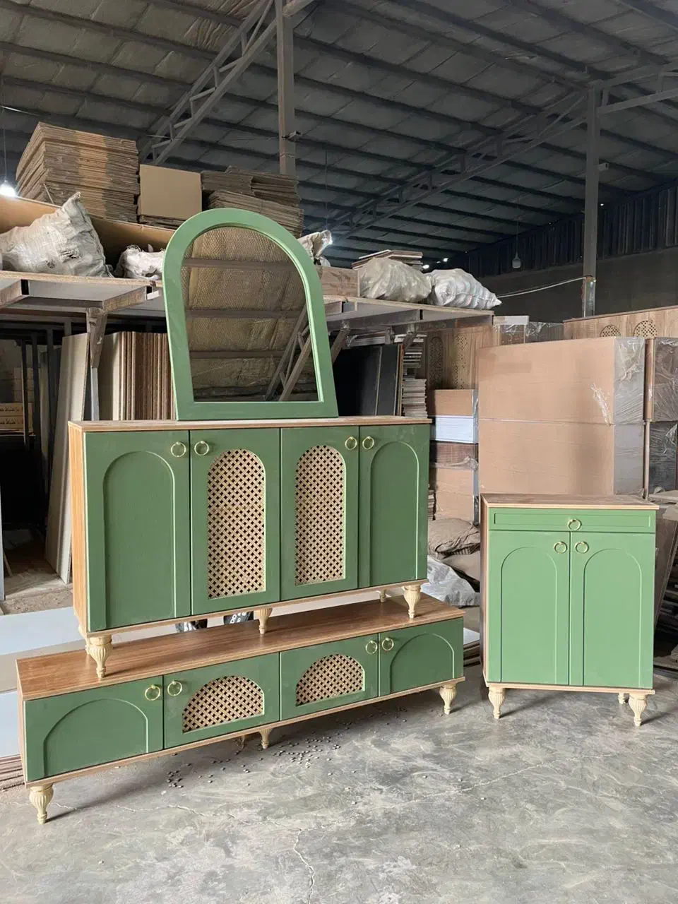 ایینه کنسول. تخفیف ویژه تا اخر (همین هفته)|بوفه، ویترین، کنسول|اهواز, کمپلو جنوبی|دیوار