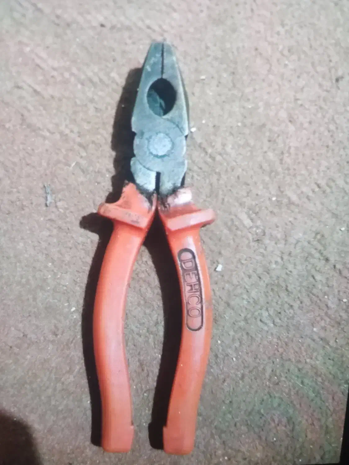 انبر دست|ابزارآلات|قم, باغ شریفی|دیوار