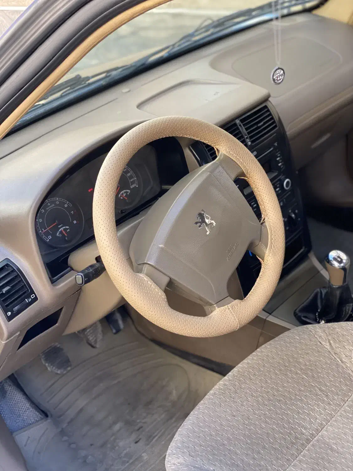 ۴۰۵ مدل ۹۵|خودرو سواری و وانت|اراک, |دیوار