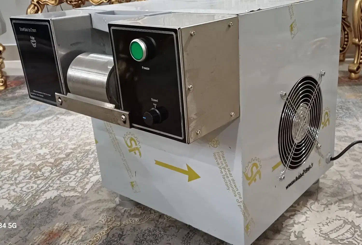 فروش دستگاه بستنی ساز برفی|کافیشاپ و رستوران|قم, زنبیل آباد|دیوار