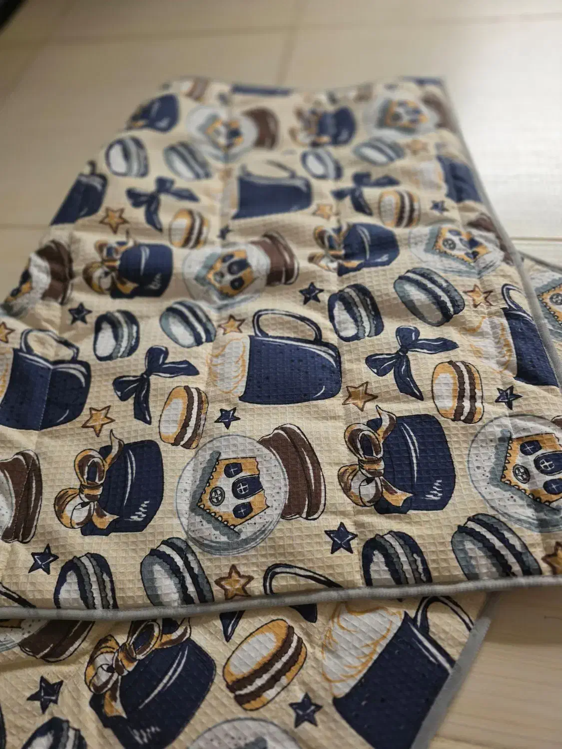 سرویس آشپزخانه|سفره، حوله، دستمال آشپزخانه|اسلام‌‌آباد غرب, |دیوار