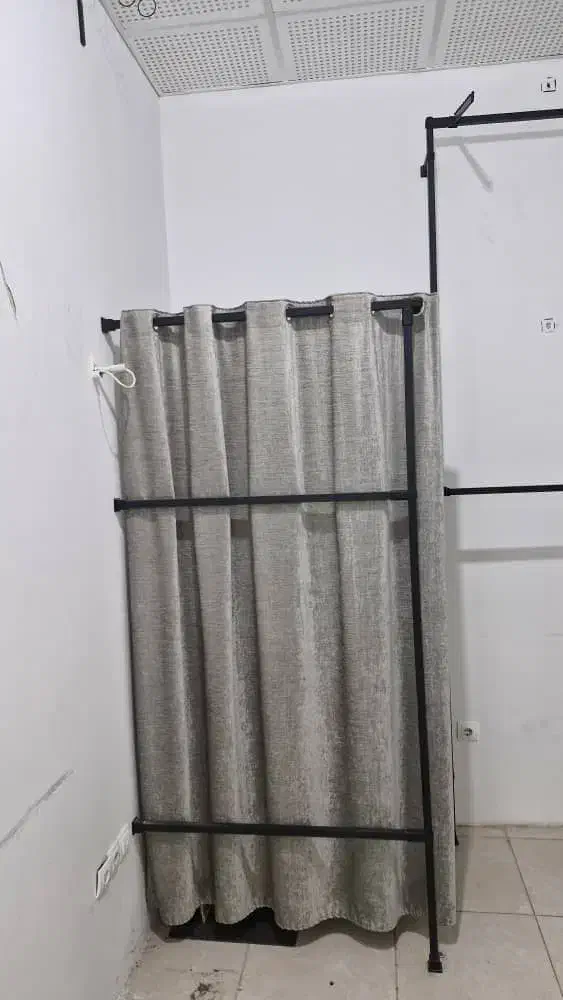 رگال دیواری و اتاق پرو، استند مانکن مدل قفس|فروشگاه و مغازه|جیرفت, |دیوار