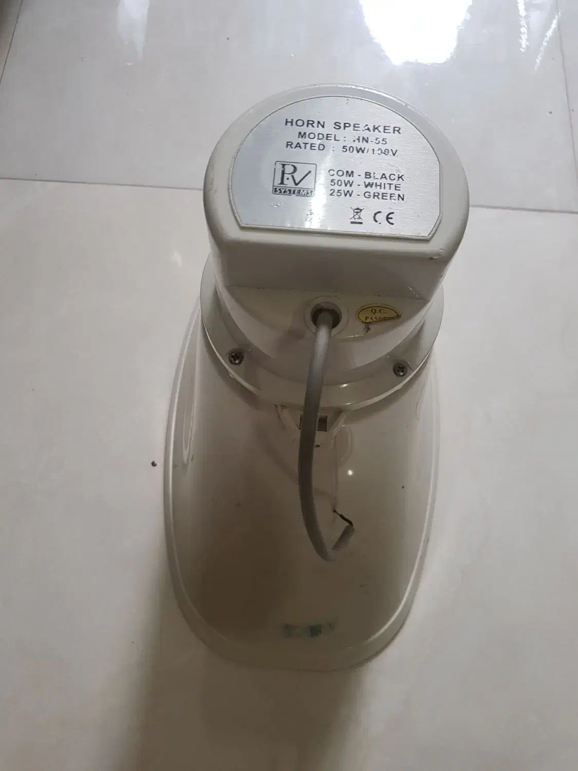 یک دستگاه بلند گوی اداری و مدرسه کاملا سالم|صوتی و تصویری|رشت, لاکان|دیوار