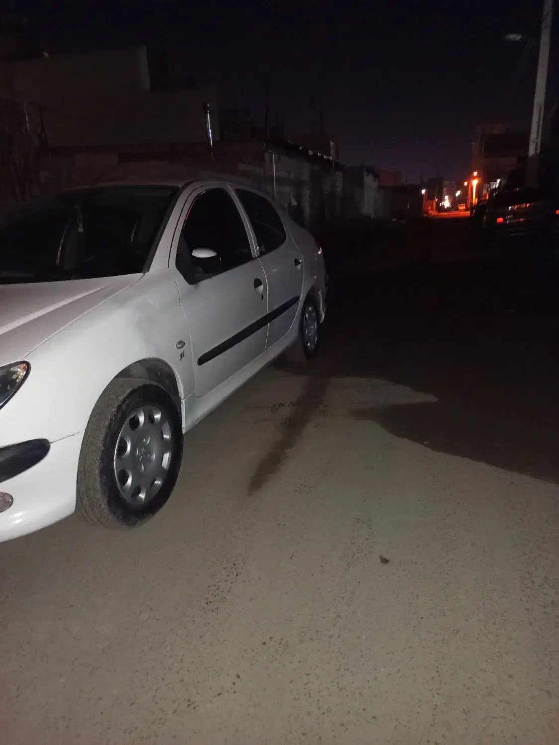 206v8sd آریان|خودرو سواری و وانت|پارسآباد, |دیوار