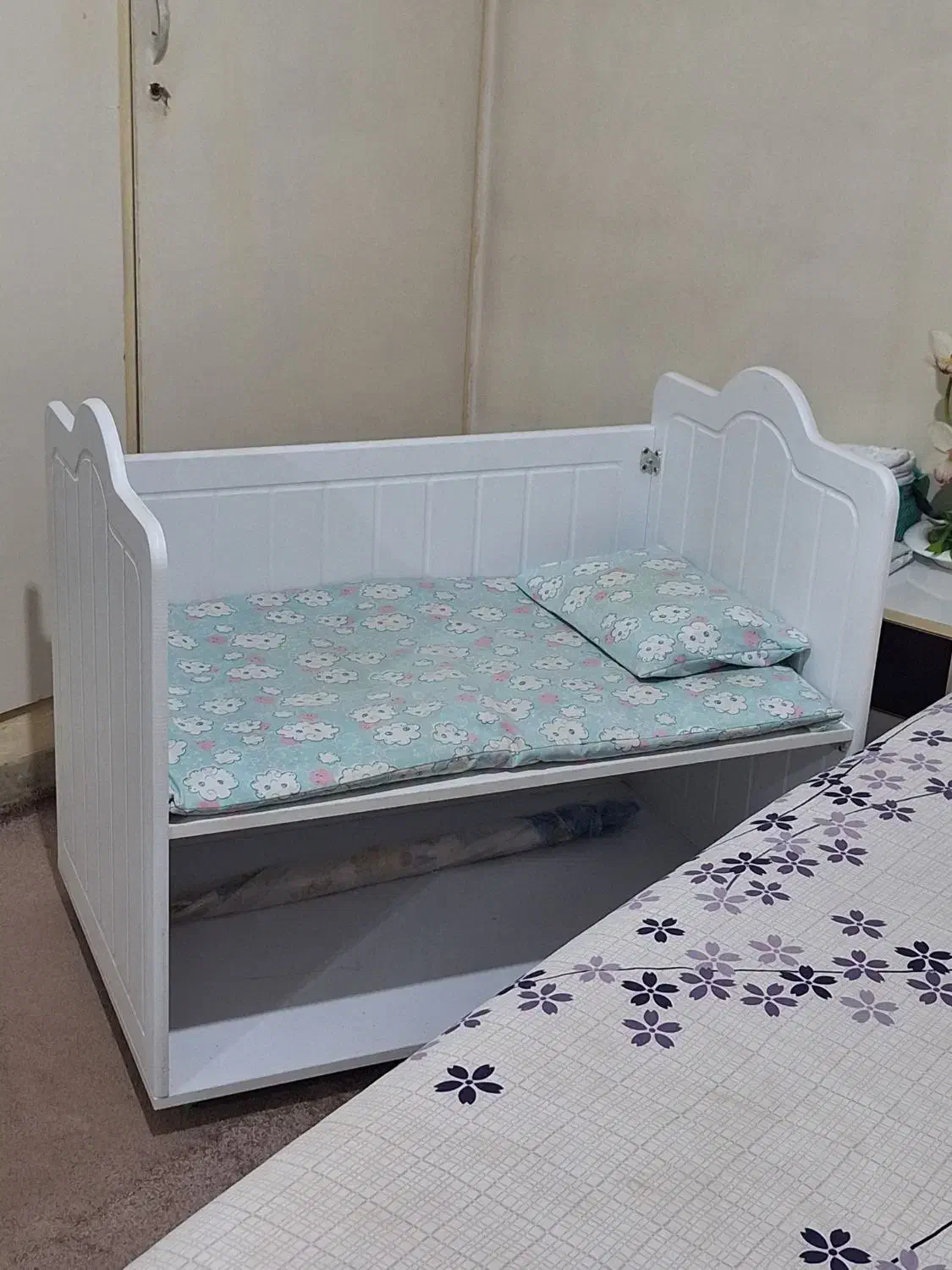 تخت کنار مادر|تخت و صندلی بچه|کرج, حصارک بالا|دیوار