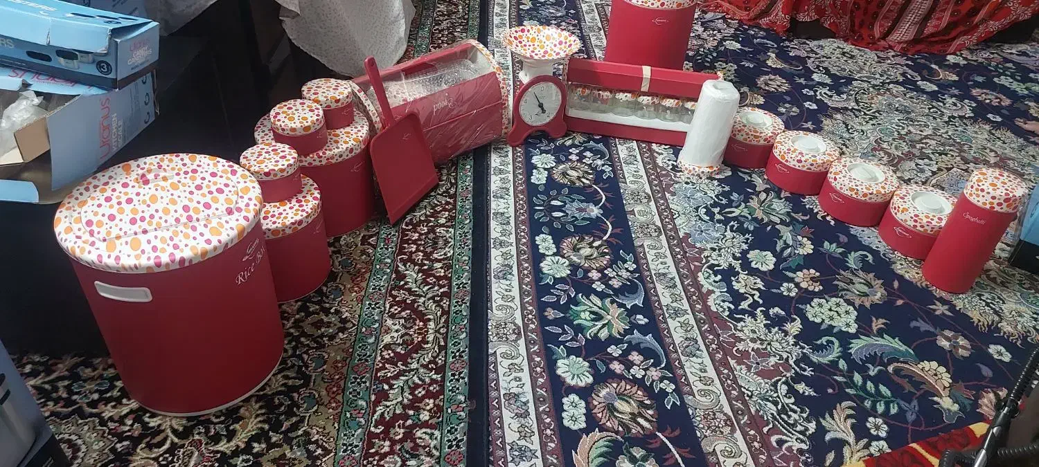 سرویس اشپزخونه جنس اورانوس کاملا نو ۲۶پارچه|ظروف نگهدارنده، پلاستیکی، یکبارمصرف|کرمان, |دیوار