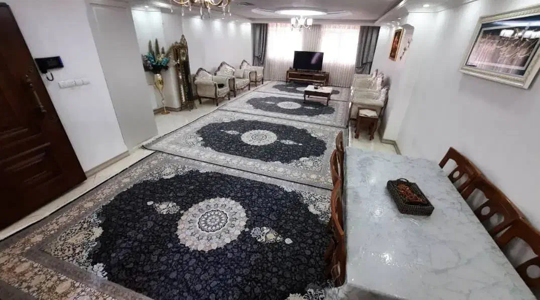فرش۹متری برندتبریزتمام نخ گلبرجسه اصل ترنج نوآکبند|فرش|تهران, شادآباد|دیوار