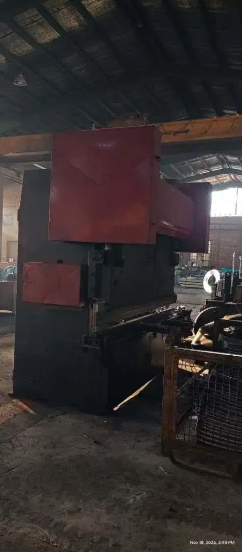 پرس برک دو بازو|ماشینآلات صنعتی|ایوانکی, |دیوار