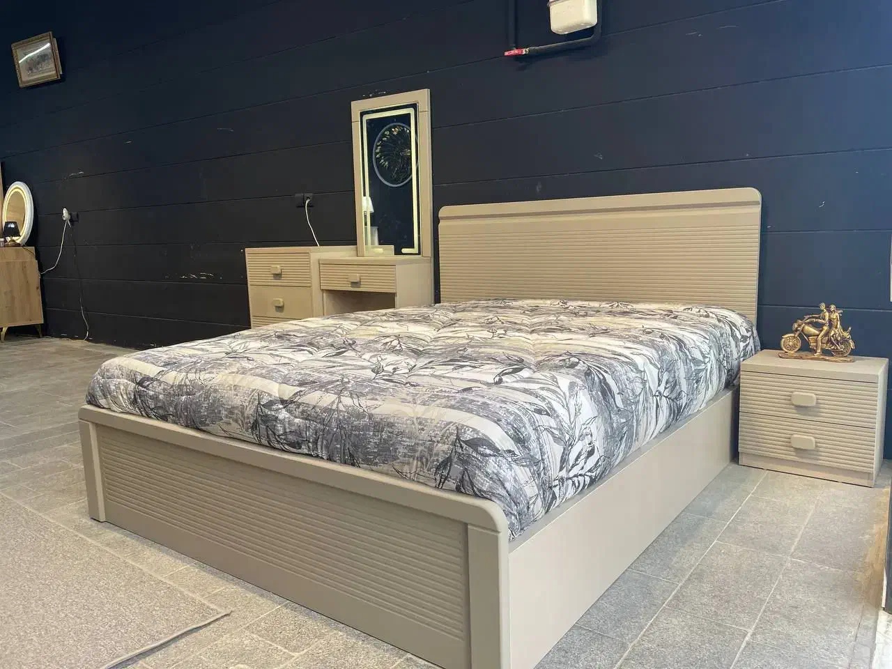 سرویس خواب کامل کاترین ساده شیک تولیدی رایکا|تخت و سرویس خواب|مشهد, گرجی علیا|دیوار