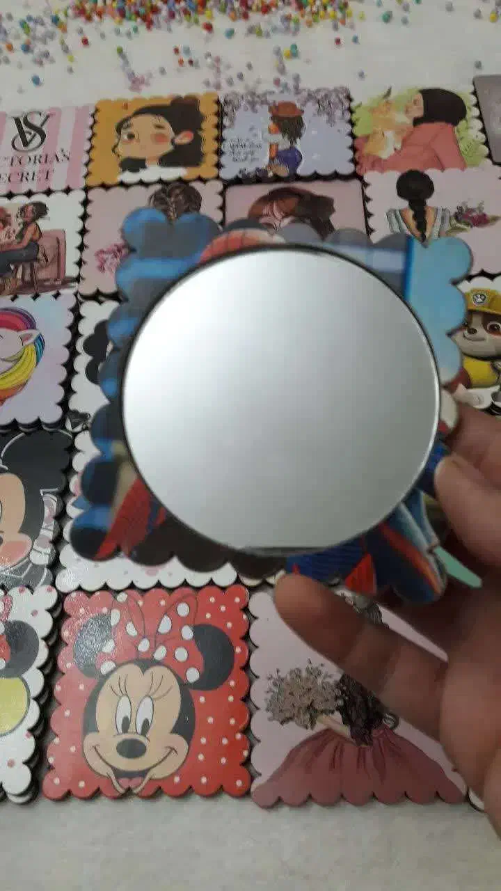 آینه چوبی وهولدرگوشی|آینه|کاشان, باهنر|دیوار