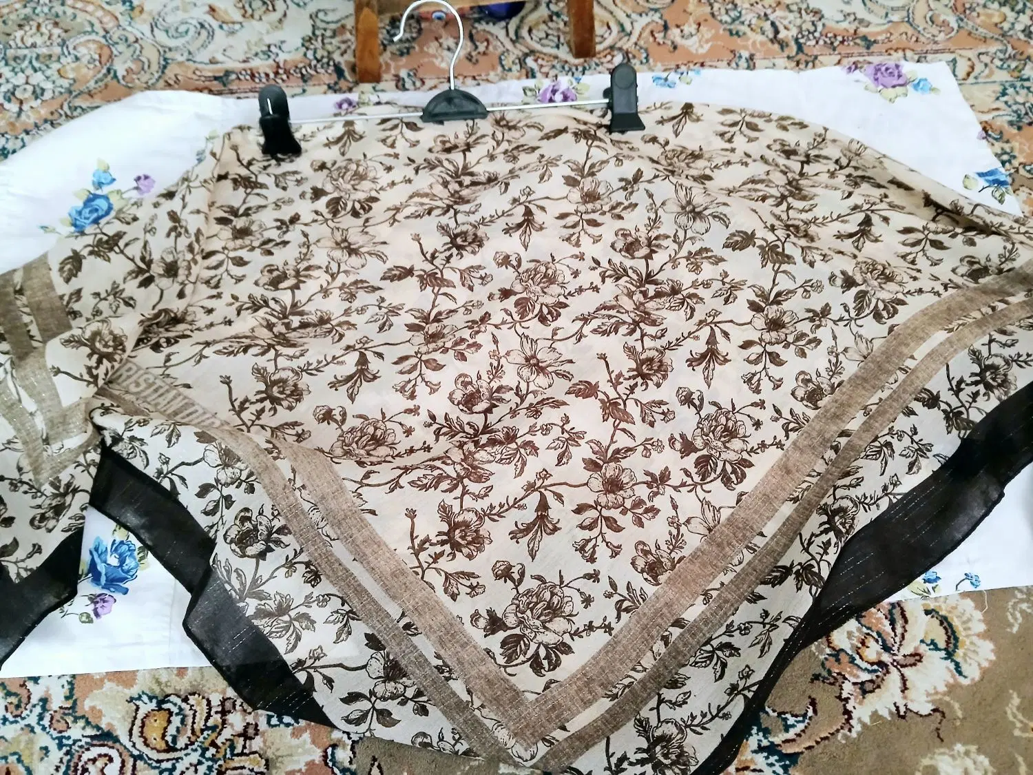 روسری نخی ۹۰×۹۰ زنانه دو مدل|لباس|تهران, حکیمیه|دیوار