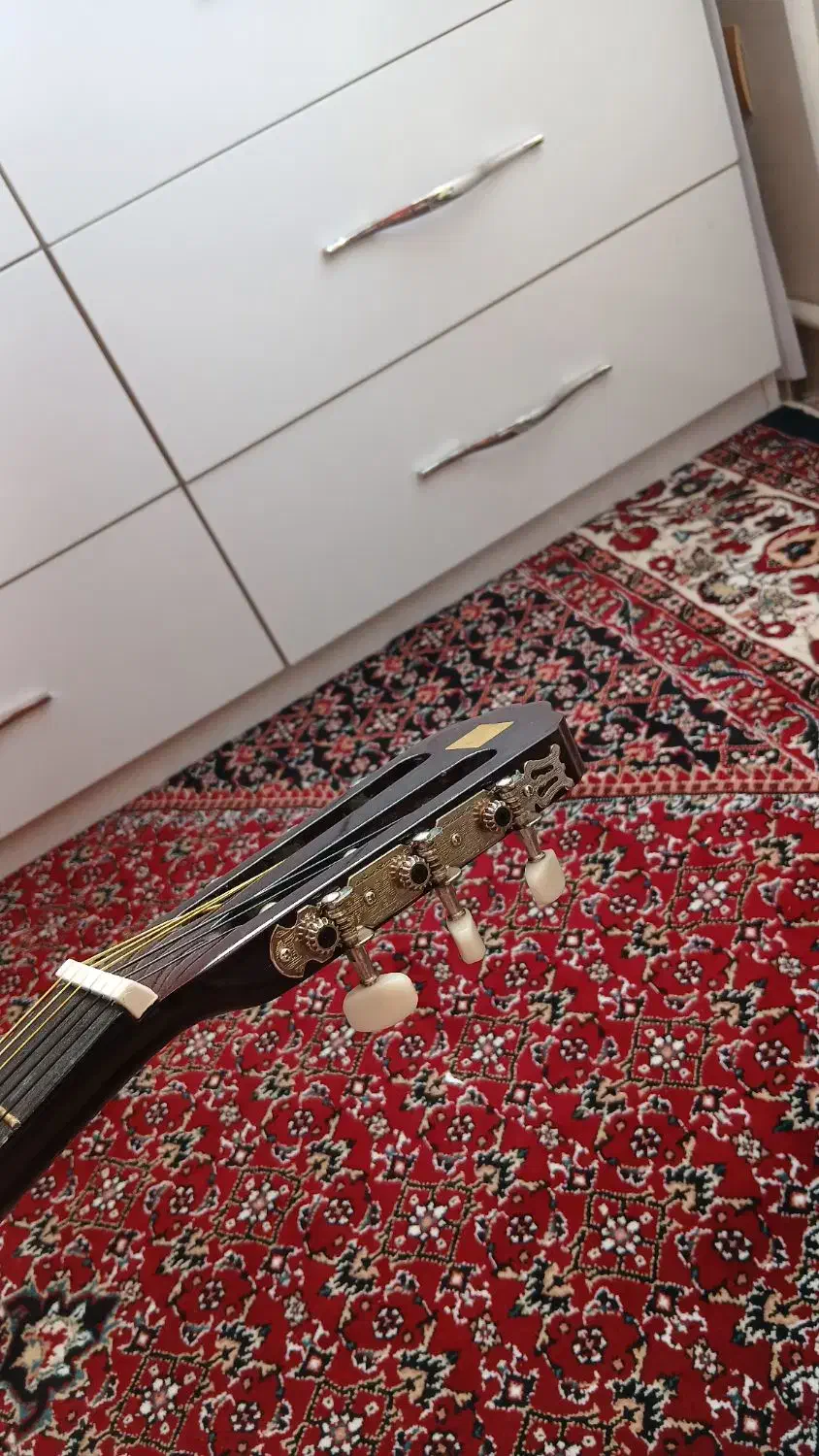 گیتار دیاموند|گیتار، بیس، امپلیفایر|زنجان, |دیوار