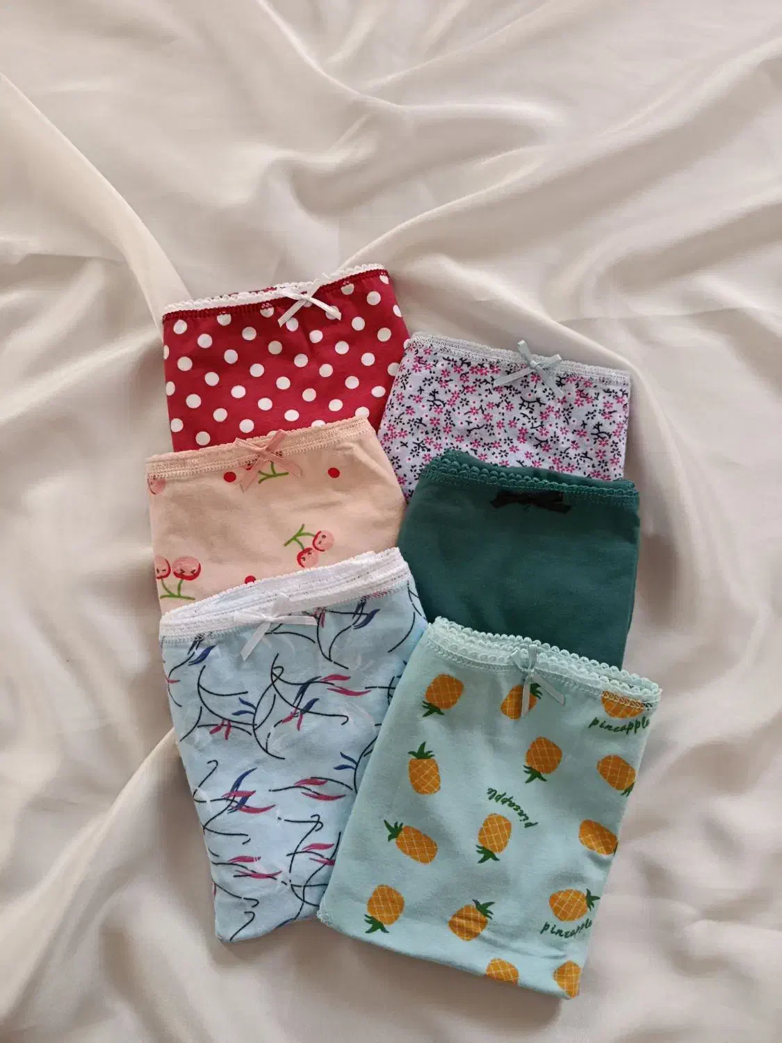 لباس زنانه|لباس|آق قلا, |دیوار