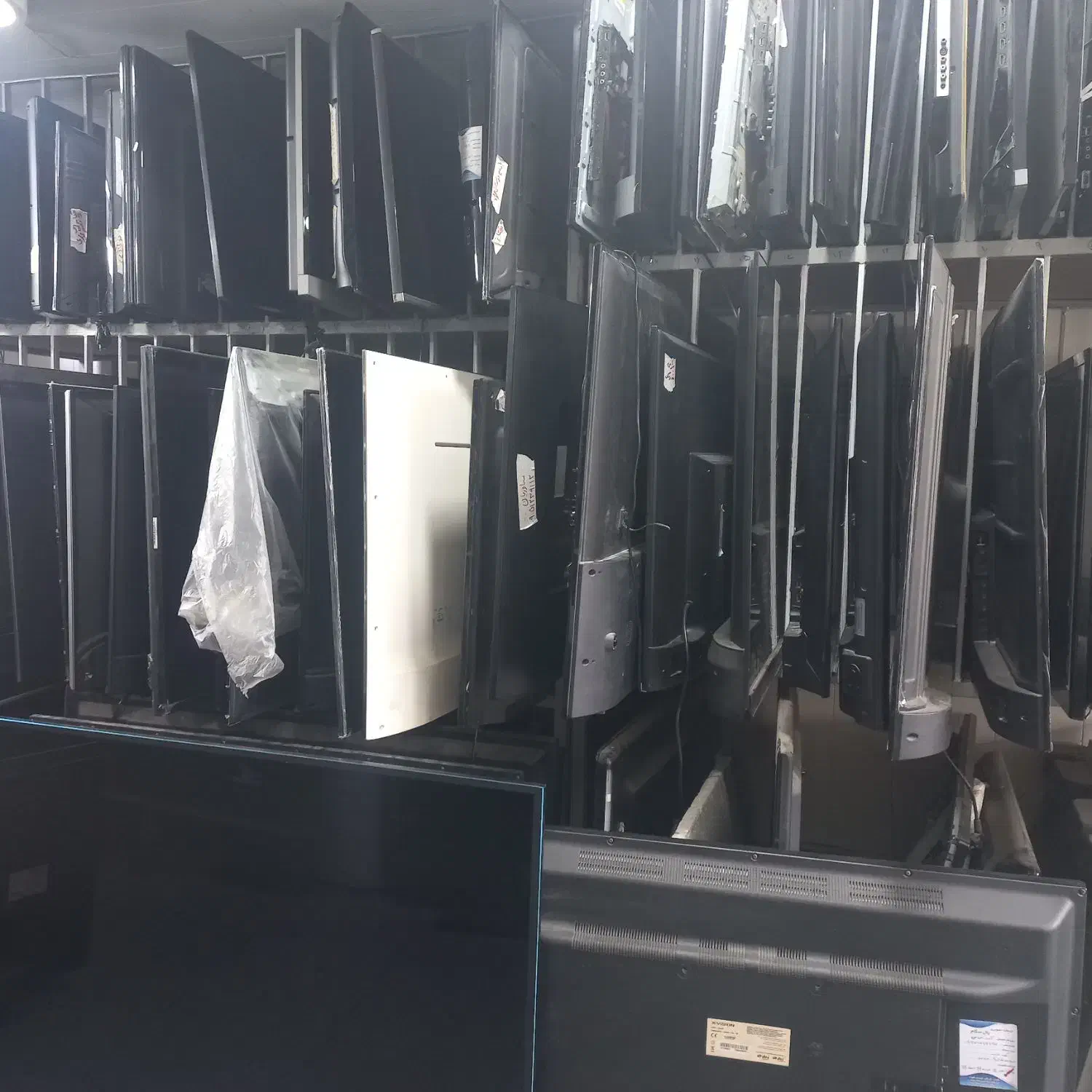 خرید ال ای دی شکسته و تعمیر همه نو مارک|تلویزیون و پروژکتور|گرگان, |دیوار