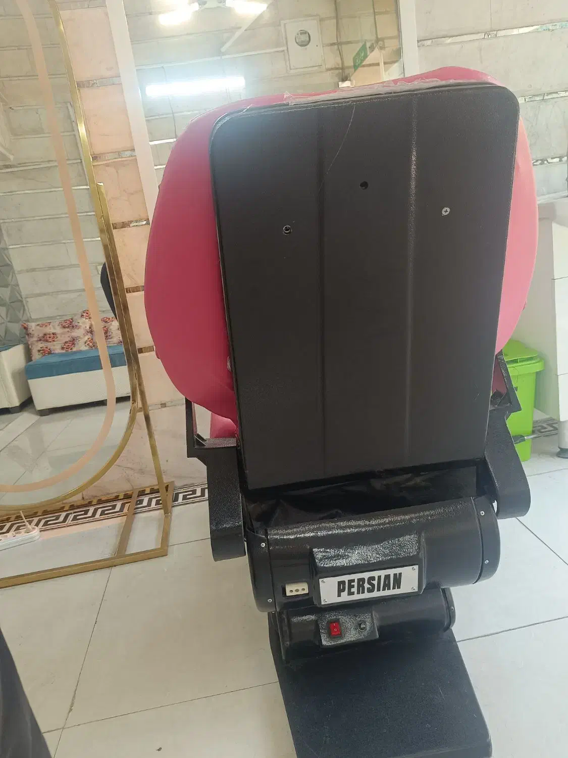 صندلی برقی نونو|آرایشگاه و سالنهای زیبایی|تهران, مهرآباد|دیوار