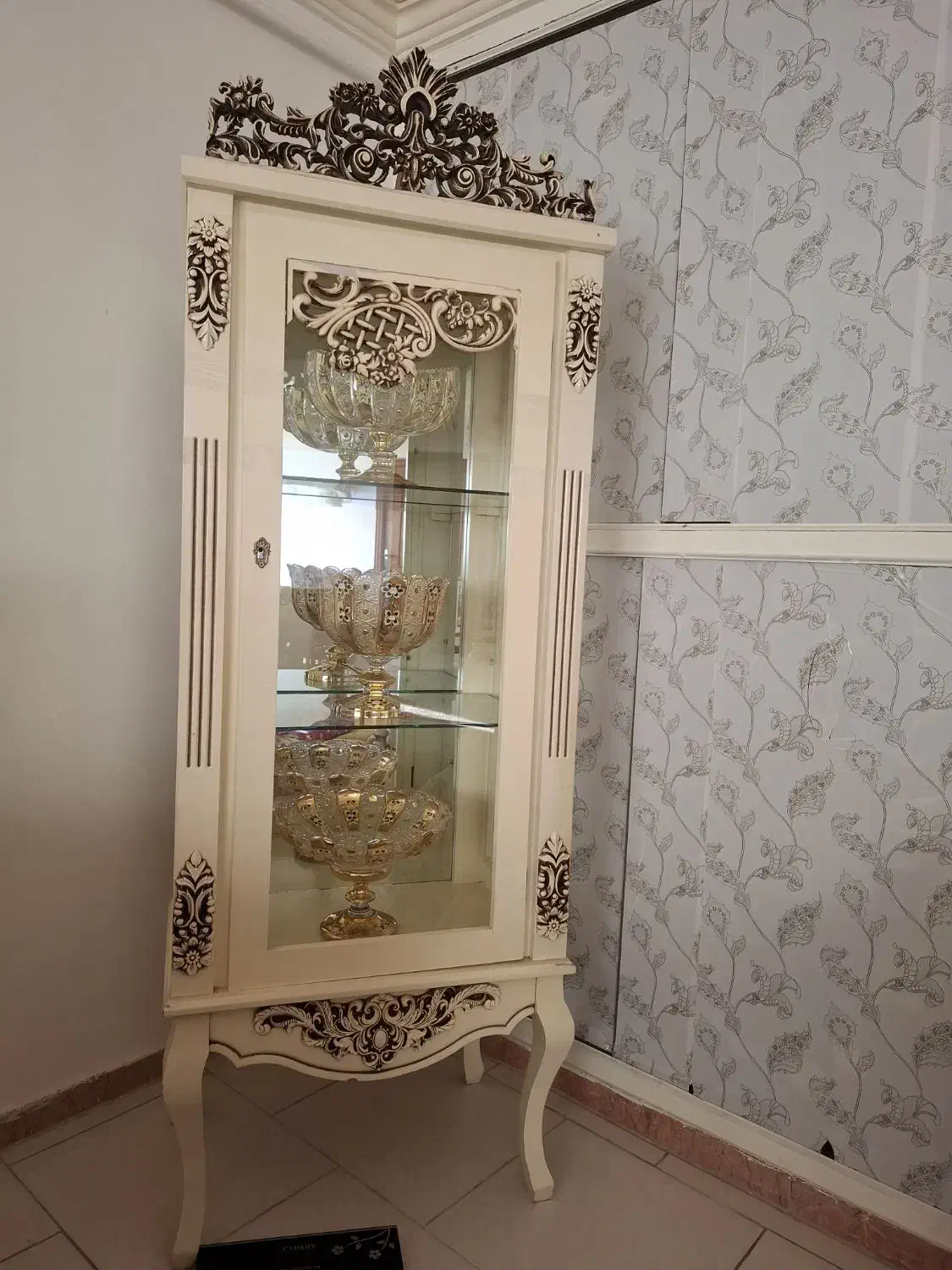 بوفه|بوفه، ویترین، کنسول|آمل, |دیوار