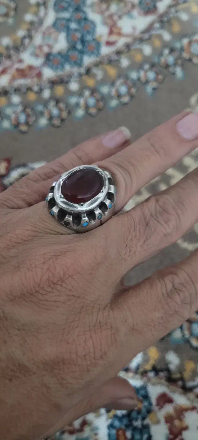 انگشترعقیق بانگین دورفیروزه ای|کلکسیون اشیاء عتیقه|سرپل ذهاب, |دیوار