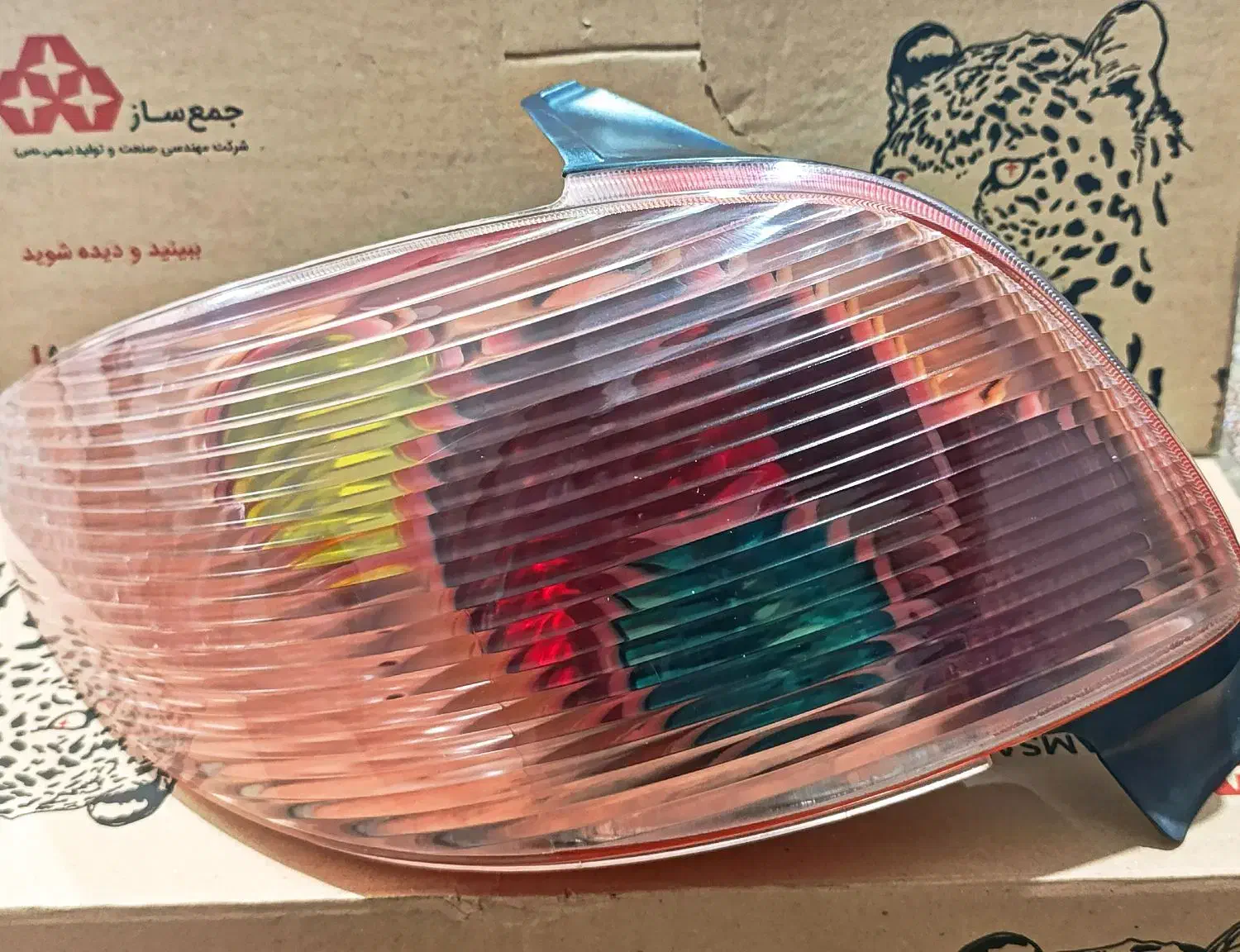 چراغ خطر پژو 206 هاچ‌بک بدون سوکت جفت و تکی|قطعات یدکی و لوازم جانبی|ری, دولت‌آباد|دیوار