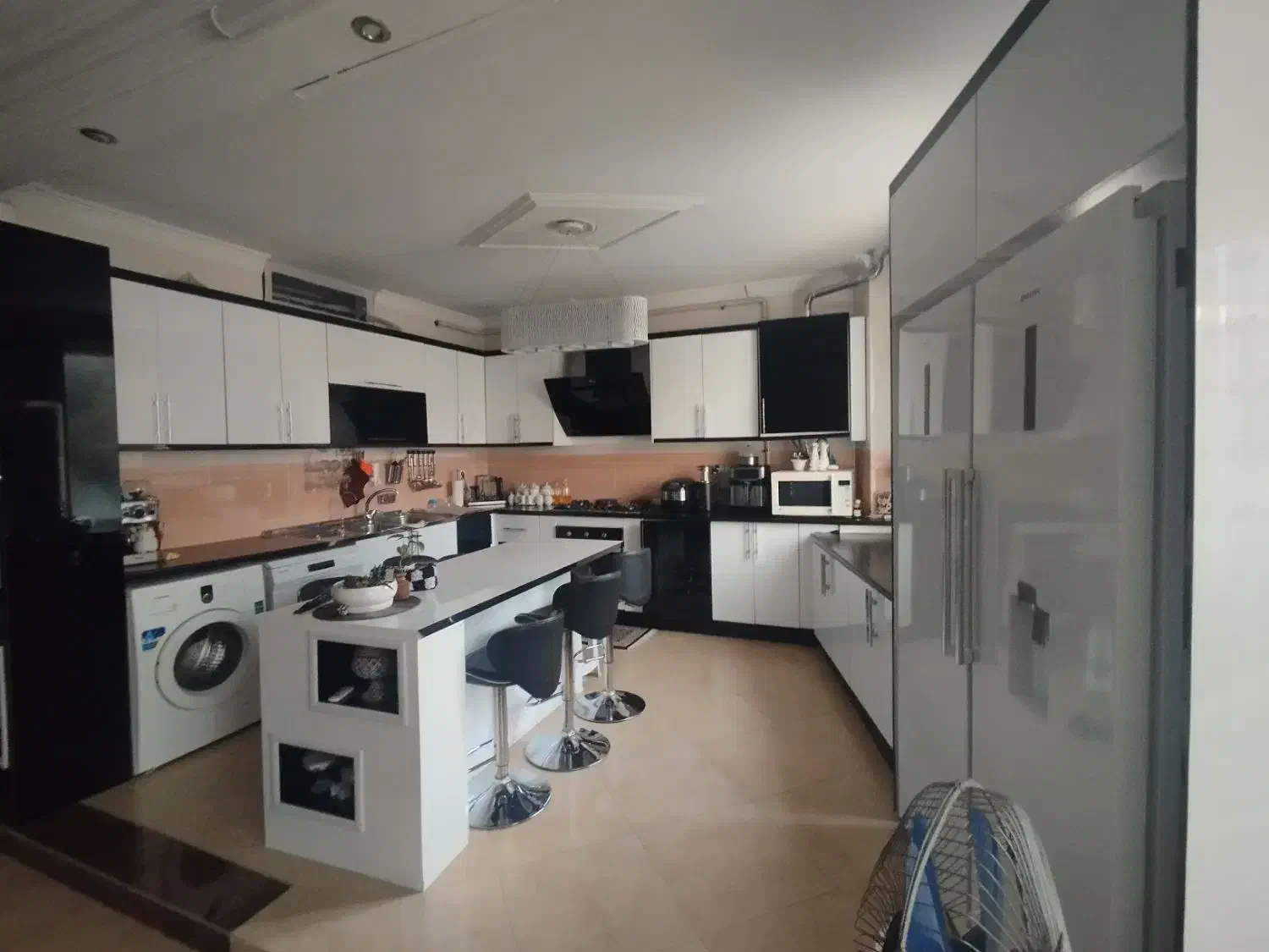 ۱۱۲ متر/فول فول|فروش آپارتمان|بروجرد, |دیوار