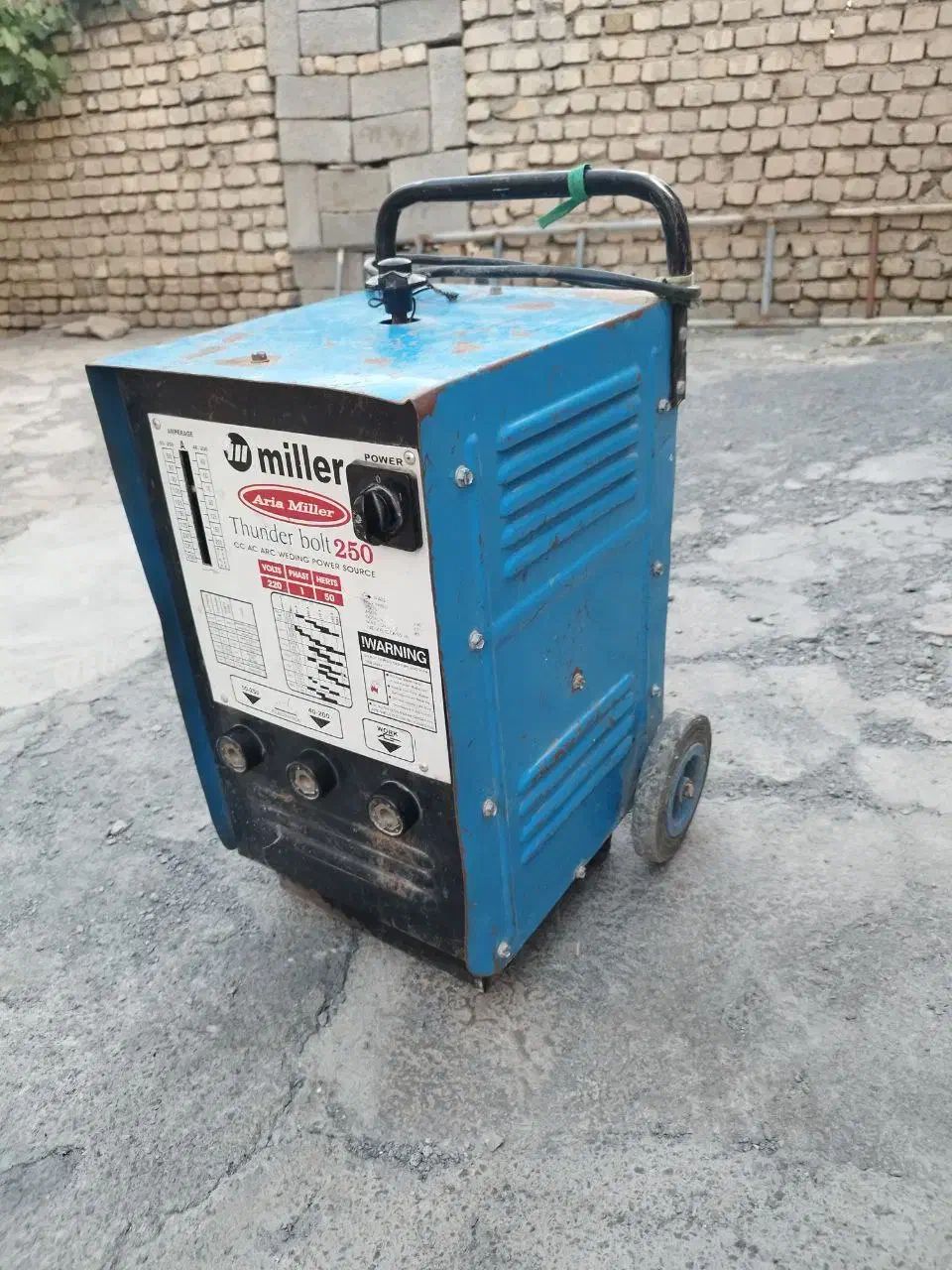 دستگاه جوش میلر .|ابزارآلات|معصومیه, |دیوار