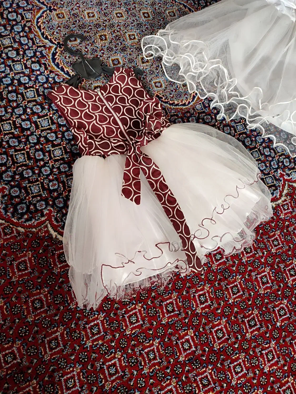 لباس بچگانه|لباس|چهاربرج, |دیوار