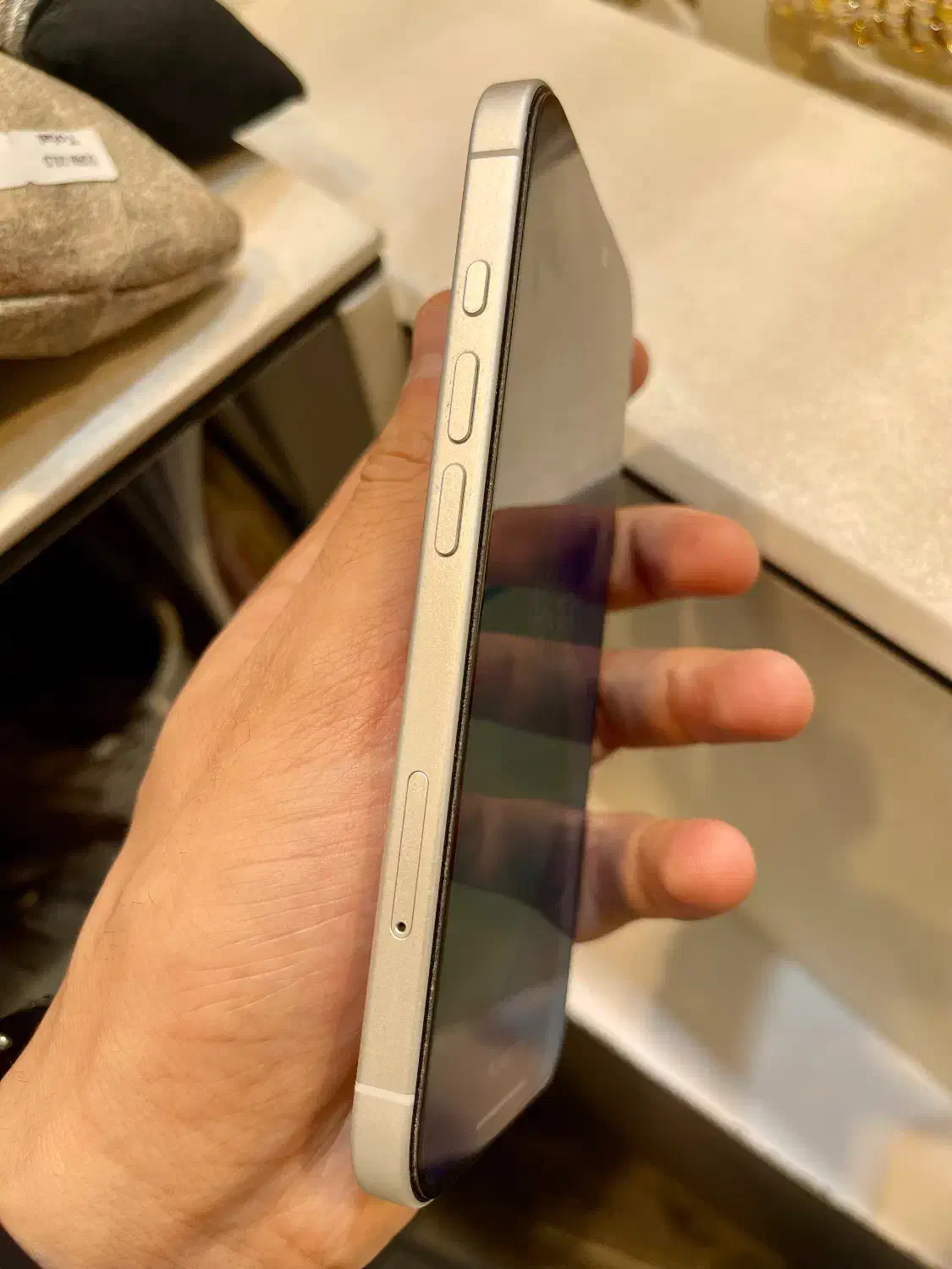 آیفون ۱۶ نرمال سفید|موبایل|مشهد, شهید مطهری|دیوار