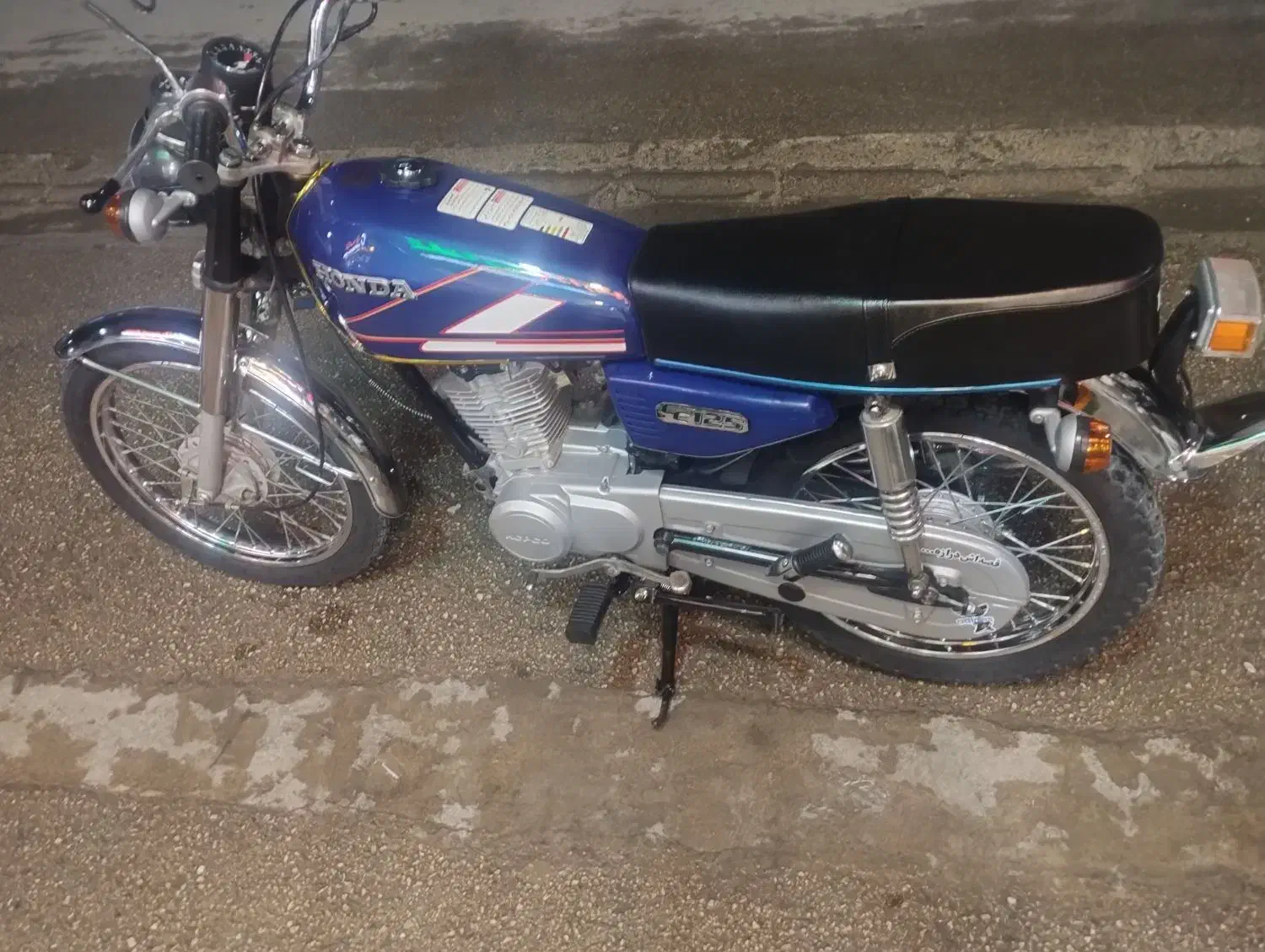 موتور سیکلت|موتورسیکلت|لردگان, |دیوار