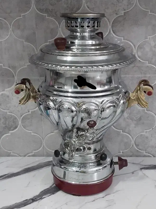 سماور اکبر برادران ۸ لیتری|سماور، چای‌ساز، قهوه‌ساز|نهاوند, |دیوار