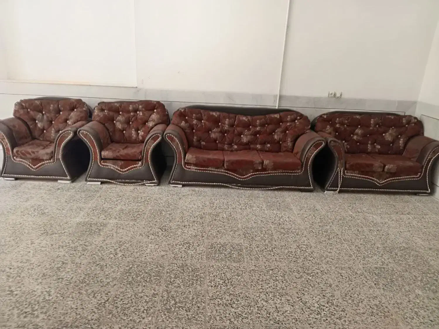 مبل راحتی|مبلمان خانگی و میز عسلی|نجف‌آباد, سعدی|دیوار
