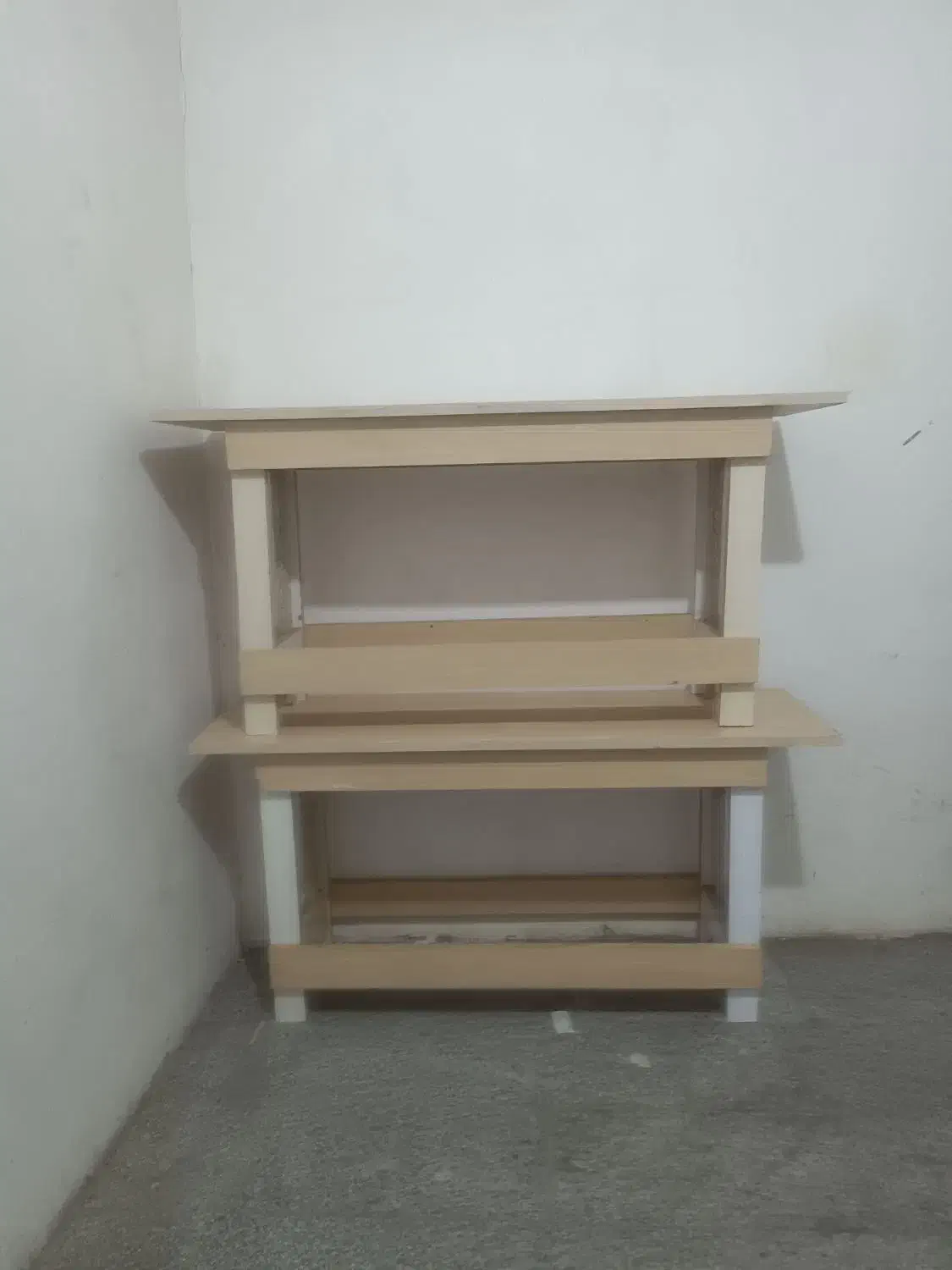 نیمکت|صندلی و نیمکت|مشهد, طبرسی شمالی|دیوار