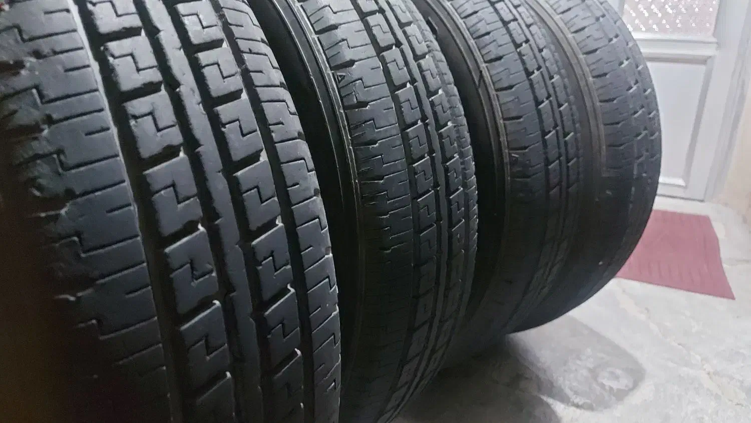 ۴ حلقه لاستیک|قطعات یدکی و لوازم جانبی|دهگلان, |دیوار