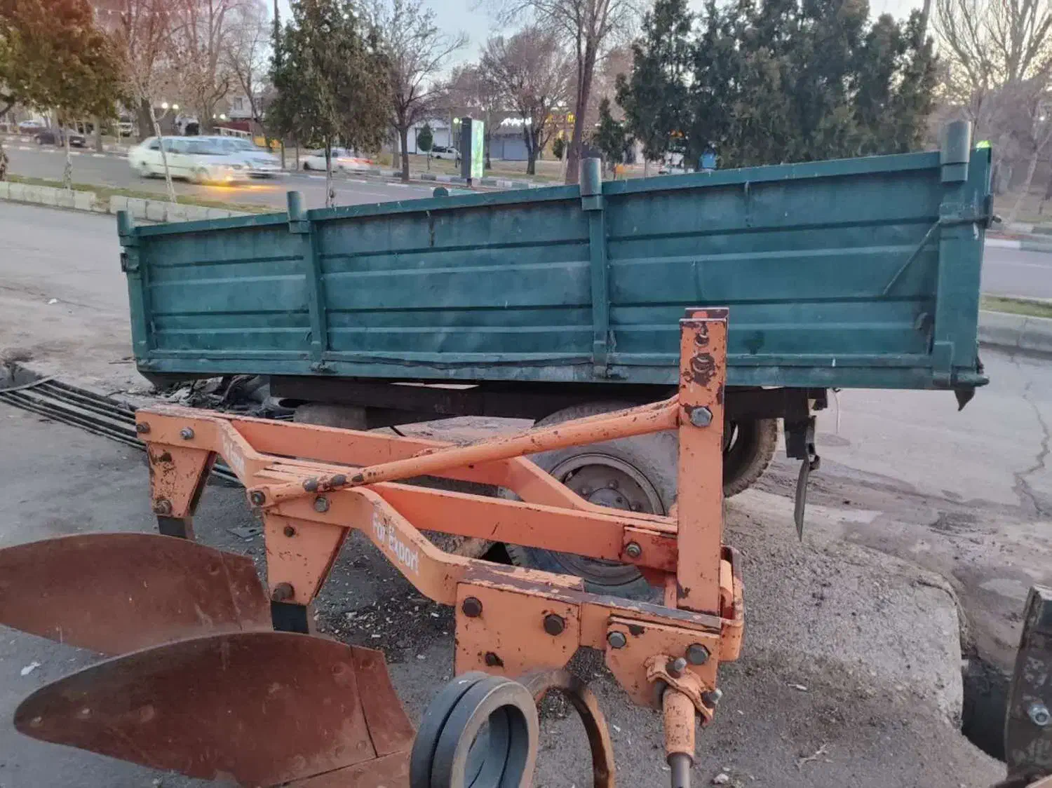 فروش تریلی وگاوآهن|ماشین‌آلات صنعتی|زنجان, |دیوار