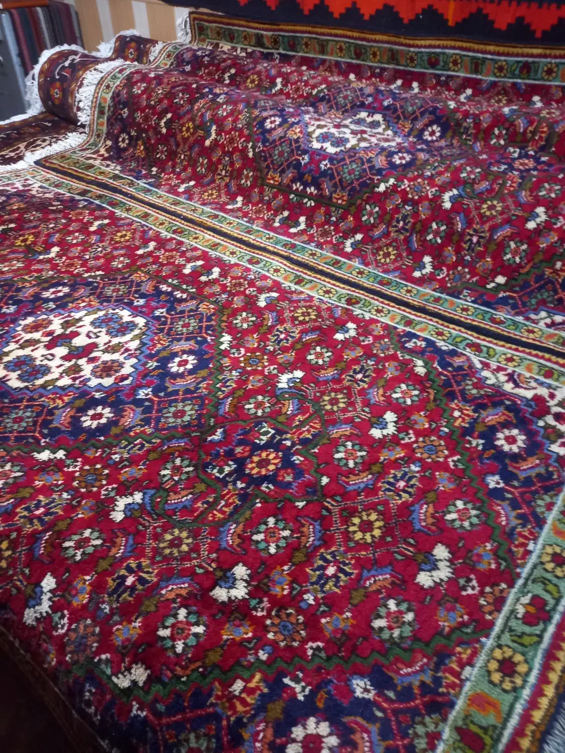 جفت قالیچه|فرش|مراغه, |دیوار